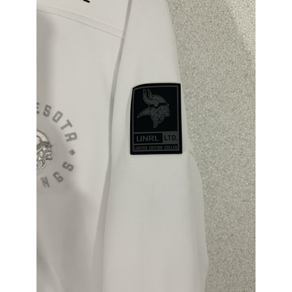 UNRL Minnesota Vikings NFL White Full-Zip JACKET  Size MEDIUM New with tags - Picture 2 of 12